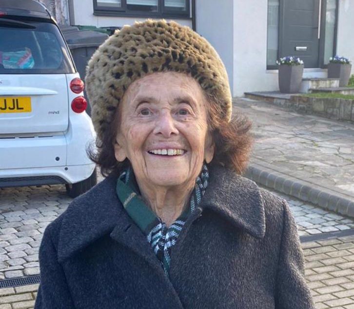 Abuelita de 97 ,Lily Ebert ,sobreviviente ,holocausto ,covid-19.